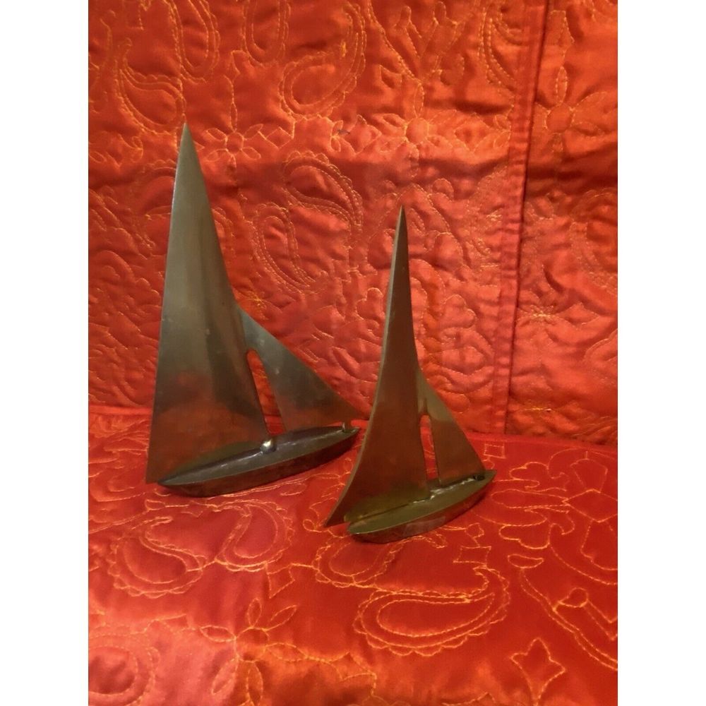 MCM Vintage Brass Sailboat Set 6" & 7.75" Tall‎ Mid Century Modern Solid Taiwan - Picture 2 of 6